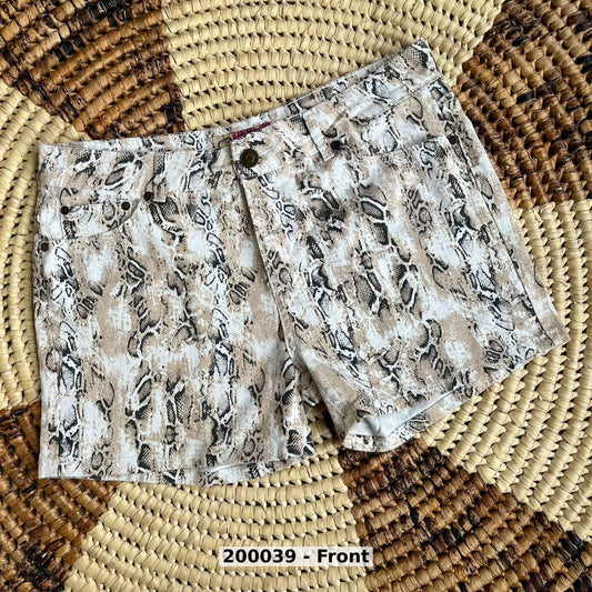 women Pants Shorts